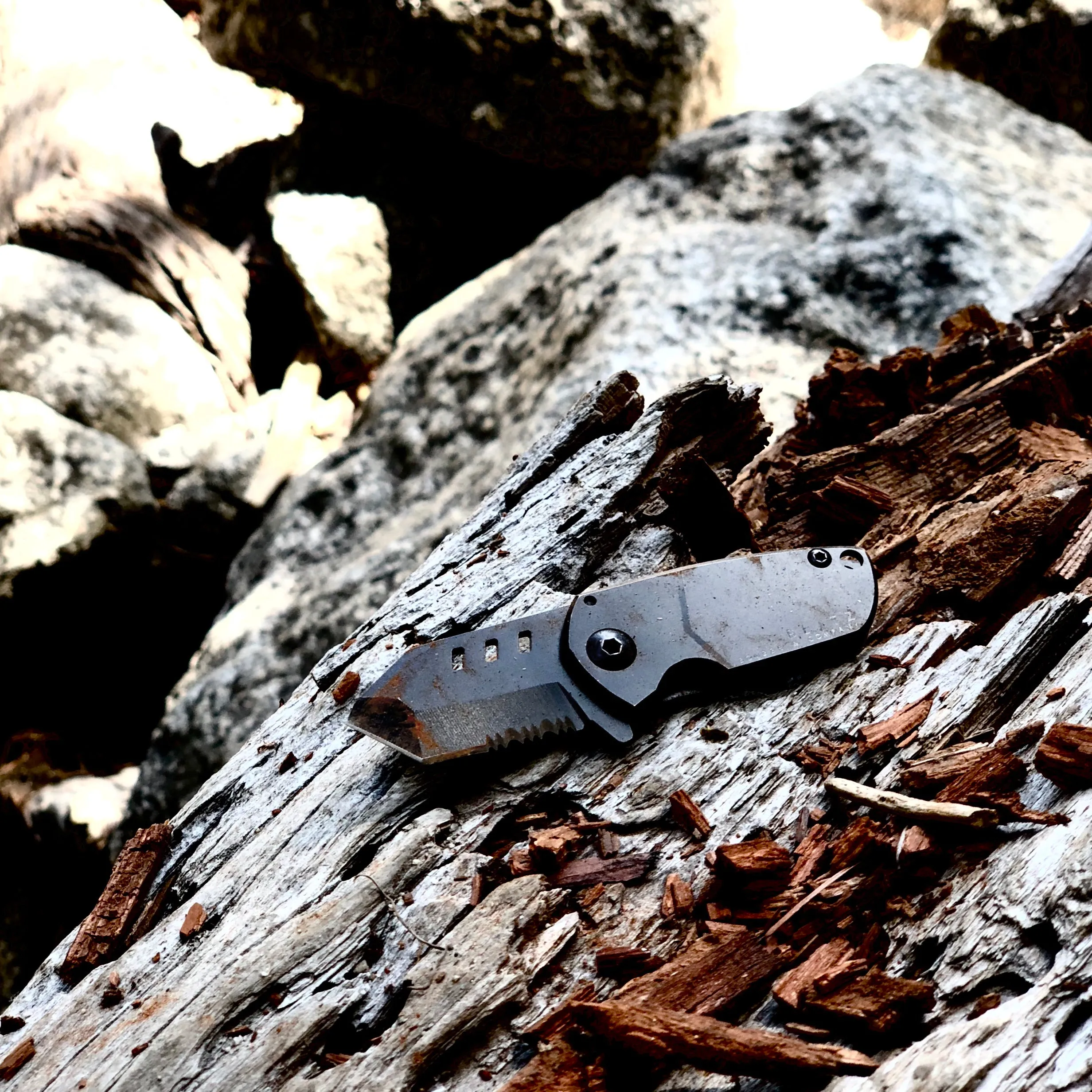 BLITZ Tactical Pocket Knife