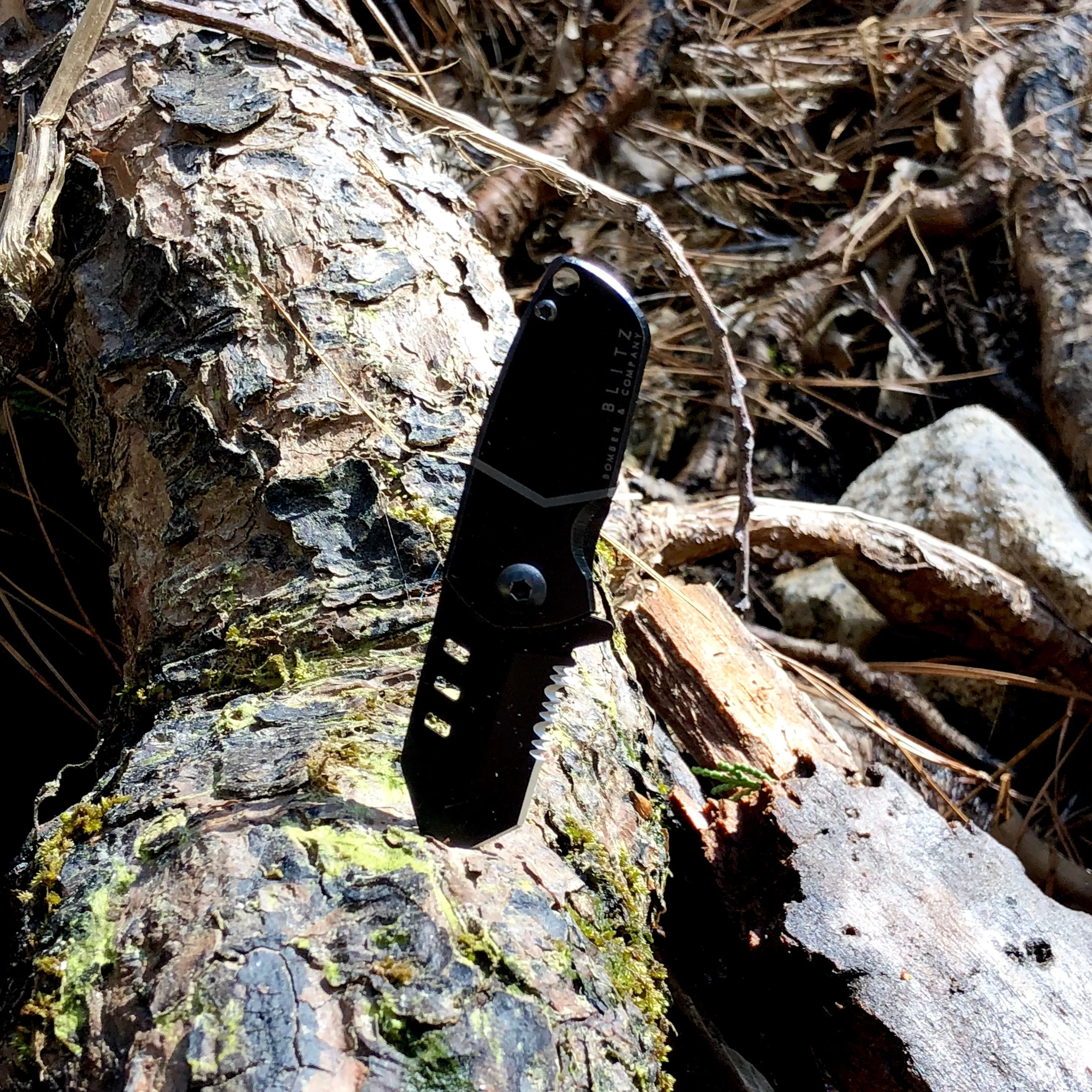 BLITZ Tactical Pocket Knife