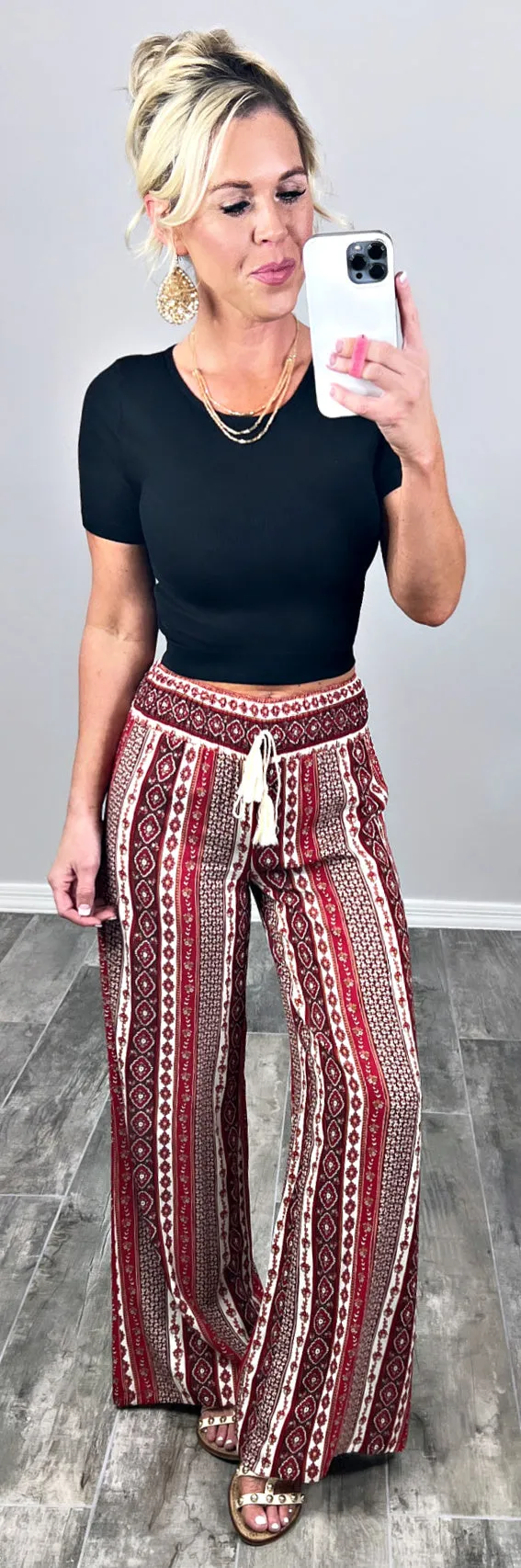 Forgotten Memories Ribbed Cropped Tee