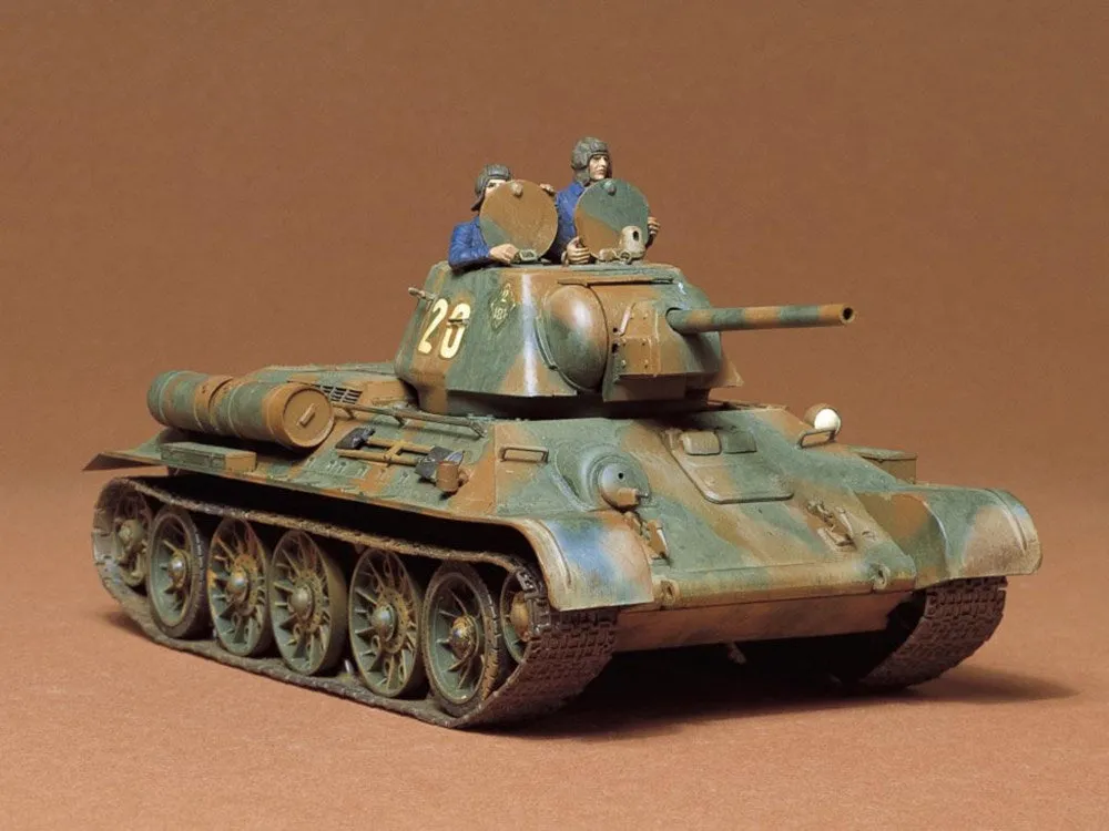 Tamiya Russian T34/76 1943 Tank Kit
