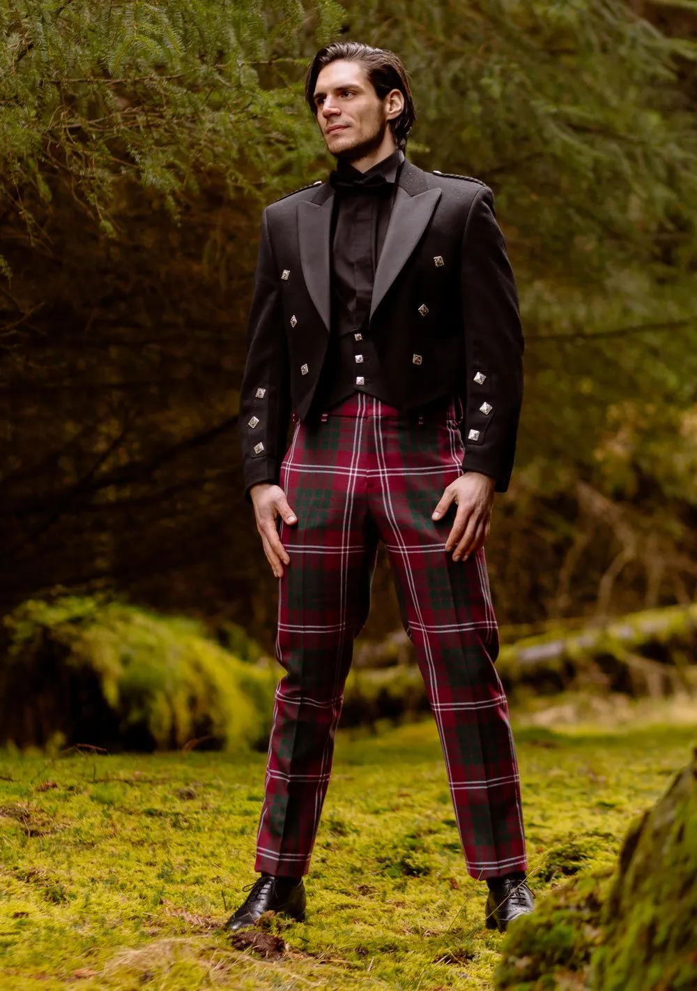 The Gallant Crawford Trews Outfit